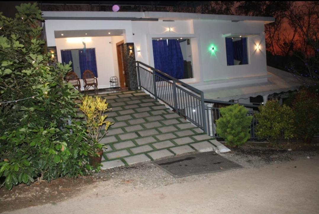 Winterhome Homestay مونار المظهر الخارجي الصورة